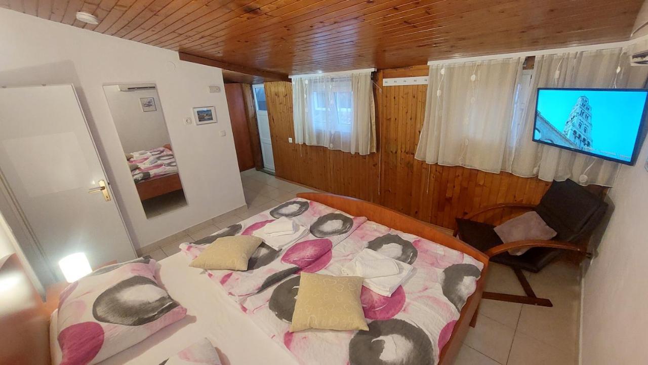 3M Peristil Appartement Split Buitenkant foto